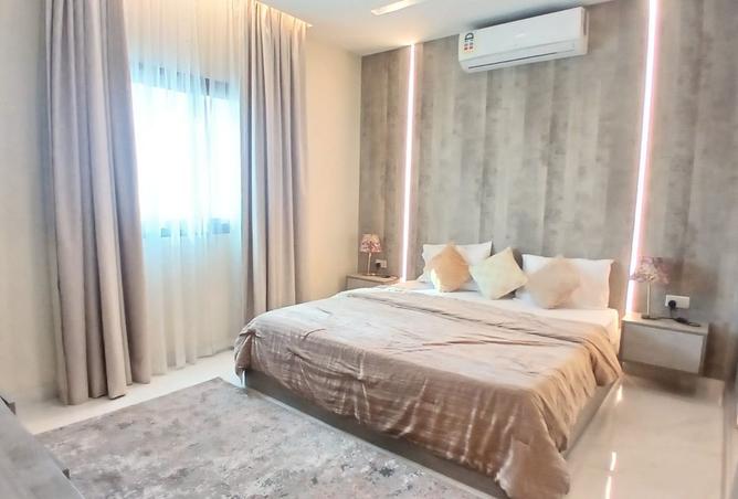 985666 - Property Image 2