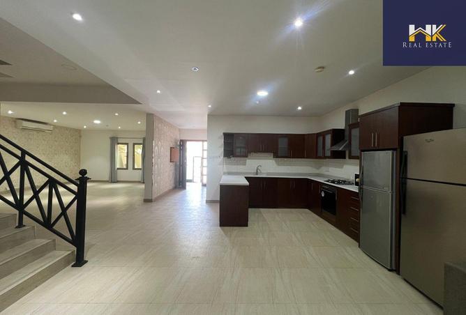 964090 - Property Image 2