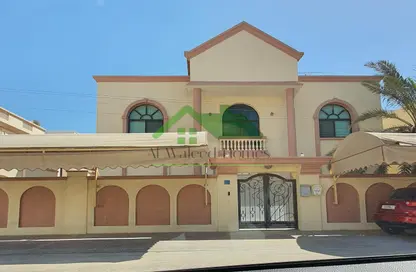 Villa - 5 Bedrooms - 5 Bathrooms for rent in Zinj - Manama - Capital Governorate