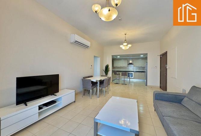 982090 - Property Image 2