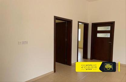 Apartment - 4 Bedrooms - 2 Bathrooms for rent in Arad - Muharraq Governorate