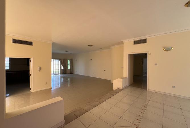 935235 - Property Image 2