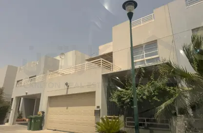 فيلا - 3 غرف نوم - 3 حمامات للايجار في الرفاع فيوز - الرفاع - المحافظة الجنوبية