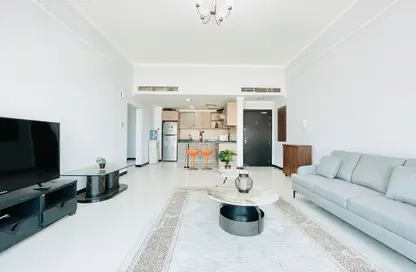 Apartment - 1 Bedroom - 2 Bathrooms for rent in Al Juffair - Capital Governorate
