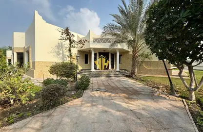 Villa - 4 Bedrooms - 4 Bathrooms for rent in Saar - Northern Governorate
