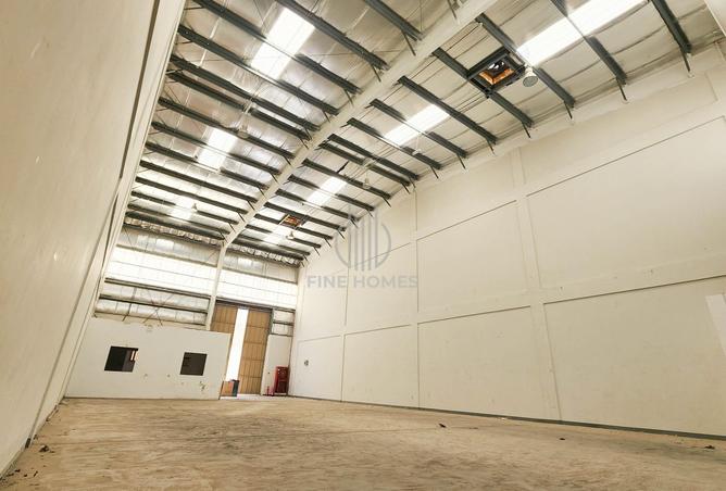 985779 - Property Main Image