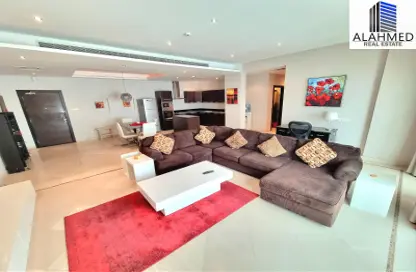 Apartment - 2 Bedrooms - 3 Bathrooms for sale in Al Juffair - Capital Governorate