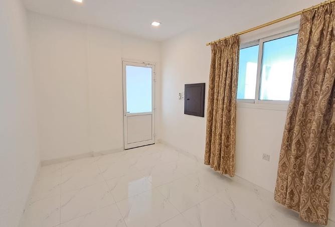 951900 - Property Image 2