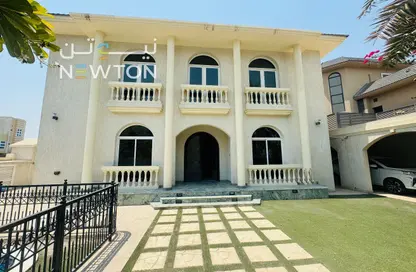 فيلا - 5 غرف نوم - 5 حمامات للايجار في توبلي - المحافظة الوسطى