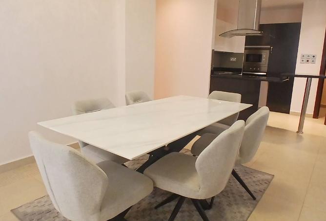 960366 - Property Image 2