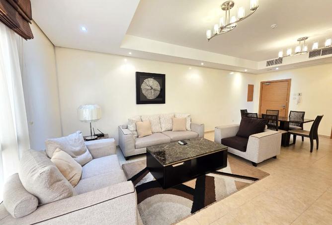 954278 - Property Image 2