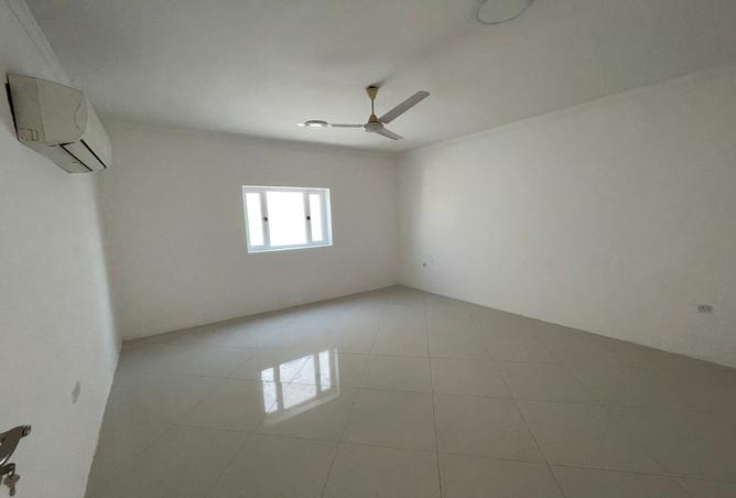 957737 - Property Main Image