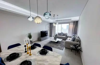 Living / Dining Room image for: Apartment - 1 Bedroom - 1 Bathroom for rent in Amwaj Avenue - Amwaj Islands - Muharraq Governorate, Image 1