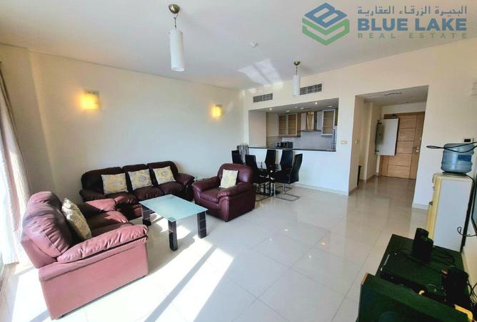 989460 - Property Image 2