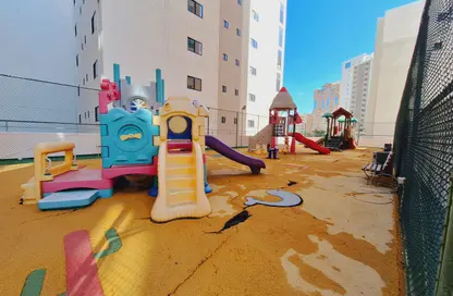 Apartment - 1 Bedroom - 2 Bathrooms for rent in Al Juffair - Capital Governorate