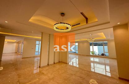 Villa - 4 Bedrooms - 5 Bathrooms for sale in Saar - Northern Governorate