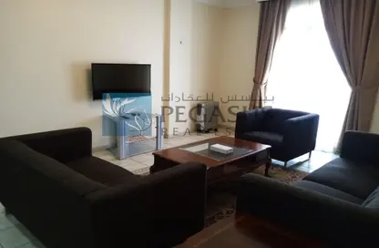 Living Room image for: Apartment - 2 Bedrooms - 3 Bathrooms for rent in alnaim - Manama - Capital Governorate, Image 1