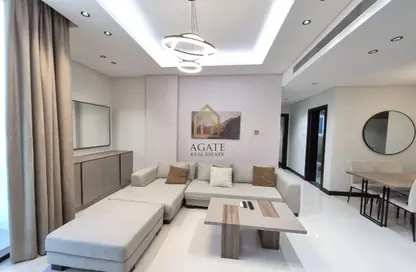 Apartment - 3 Bedrooms - 3 Bathrooms for rent in Seef - Capital Governorate