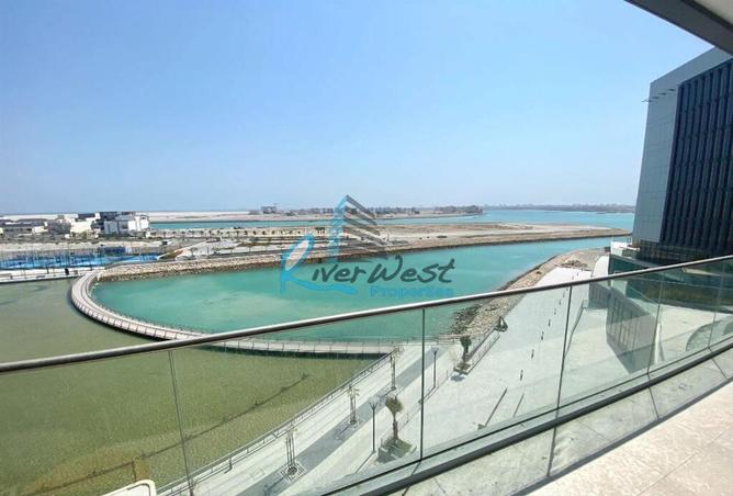 Apartment - 2 Bedrooms - 3 Bathrooms for sale in Canal View - Dilmunia Island - Muharraq Governorate