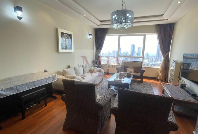 953593 - Property Image 2