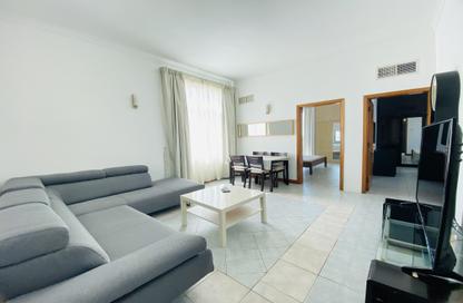 Apartment - 2 Bedrooms - 2 Bathrooms for rent in Mahooz - Manama - Capital Governorate