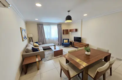 Apartment - 2 Bedrooms - 2 Bathrooms for rent in Adliya - Manama - Capital Governorate