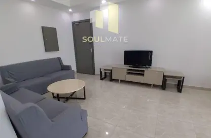 Apartment - 2 Bedrooms - 3 Bathrooms for rent in Hidd - Muharraq Governorate