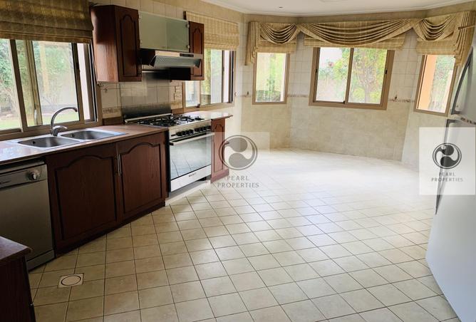 962730 - Property Image 3