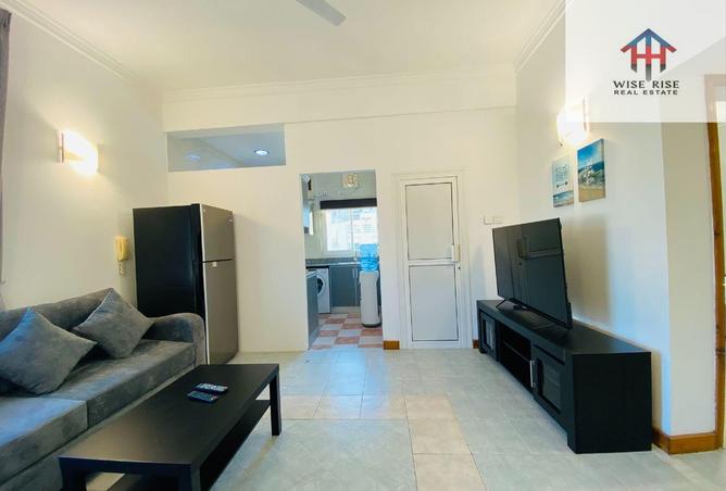 987607 - Property Image 2