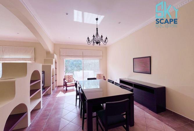 983529 - Property Image 3