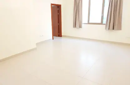 Apartment - 2 Bedrooms - 2 Bathrooms for rent in Hidd - Muharraq Governorate