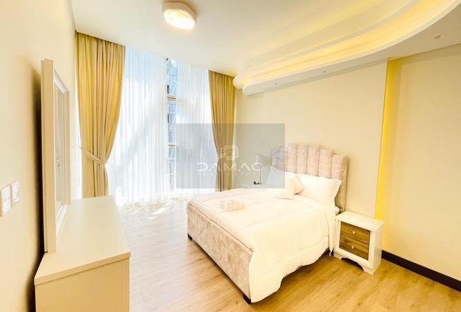 982693 - Property Image 2