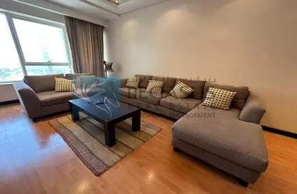 Apartment - 3 Bedrooms - 4 Bathrooms for rent in Abraj Al Lulu - Manama - Capital Governorate