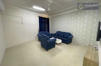 Apartment - 2 Bedrooms - 2 Bathrooms for rent in Um Al Hasam - Manama - Capital Governorate