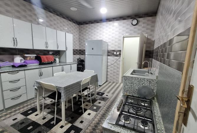 961161 - Property Image 2