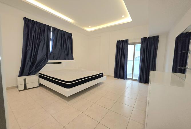 972213 - Property Image 3