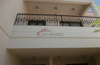 Villa - 5 Bedrooms - 5 Bathrooms for rent in Mahooz - Manama - Capital Governorate