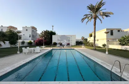 مجمع سكني - 5 غرف نوم - 4 حمامات للايجار في سار - المحافظة الشمالية