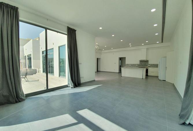 974953 - Property Image 3