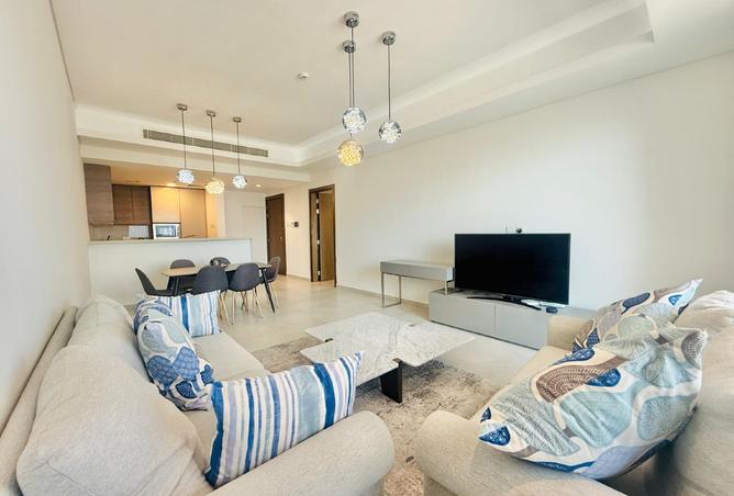 988440 - Property Image 2