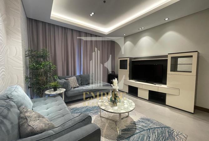 992053 - Property Image 2