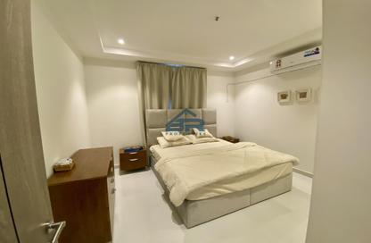 Apartment - 3 Bedrooms - 3 Bathrooms for rent in Busaiteen - Muharraq Governorate