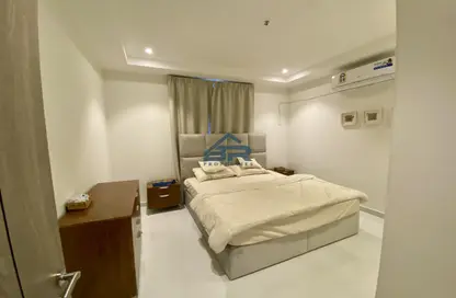 Apartment - 3 Bedrooms - 3 Bathrooms for rent in Busaiteen - Muharraq Governorate