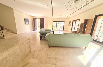 Villa - 4 Bedrooms - 4 Bathrooms for rent in Tubli - Central Governorate