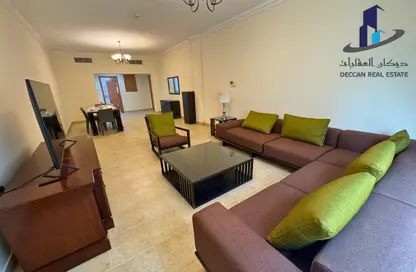 Apartment - 3 Bedrooms - 3 Bathrooms for rent in Exhibition Road - Hoora - Capital Governorate