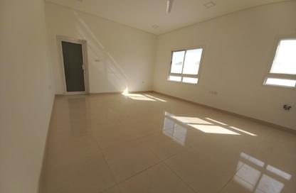 Apartment - 2 Bedrooms - 2 Bathrooms for rent in Zinj - Manama - Capital Governorate