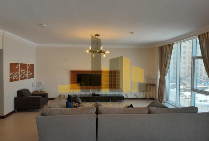 776506 - Property Image 2