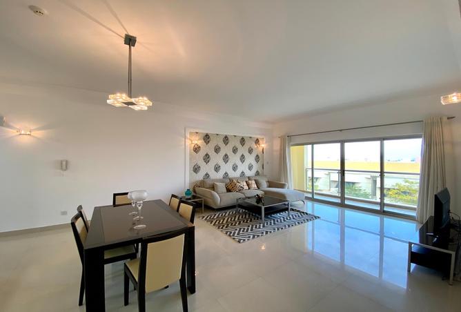 988496 - Property Main Image