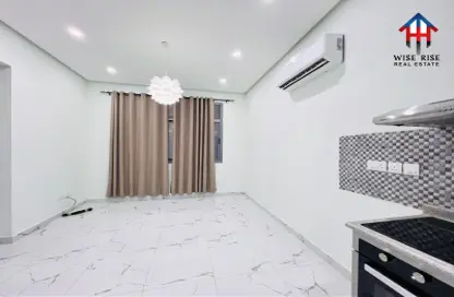 Empty Room image for: Apartment - 1 Bedroom - 1 Bathroom for rent in Tubli - Central Governorate, Image 1