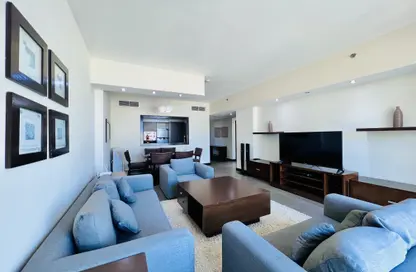 Apartment - 2 Bedrooms - 2 Bathrooms for rent in Al Juffair - Capital Governorate